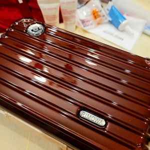 RIMOVA Business class Amenity Kit
